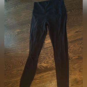 Black Lululemon leggings basically new size 6